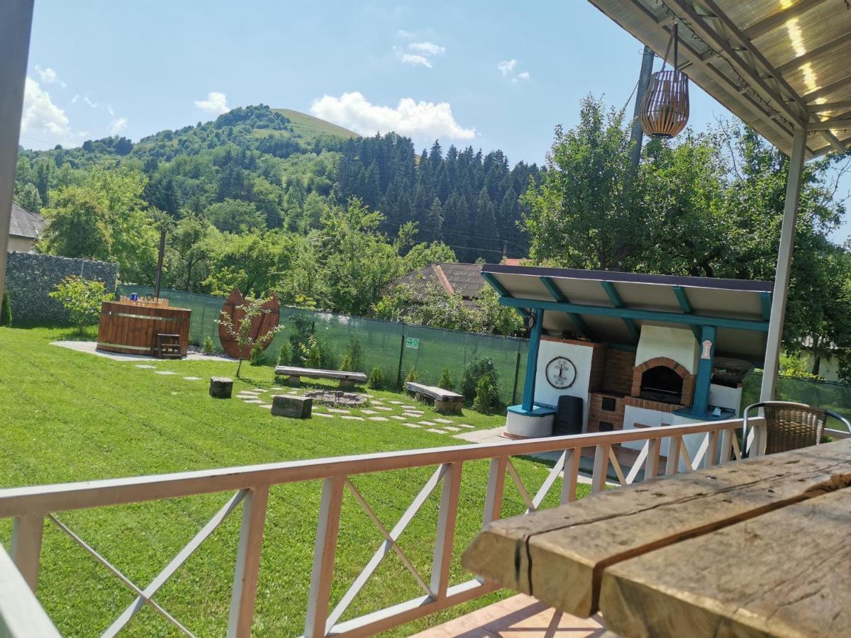 Chalet Bora 下维谢乌乡 外观 照片